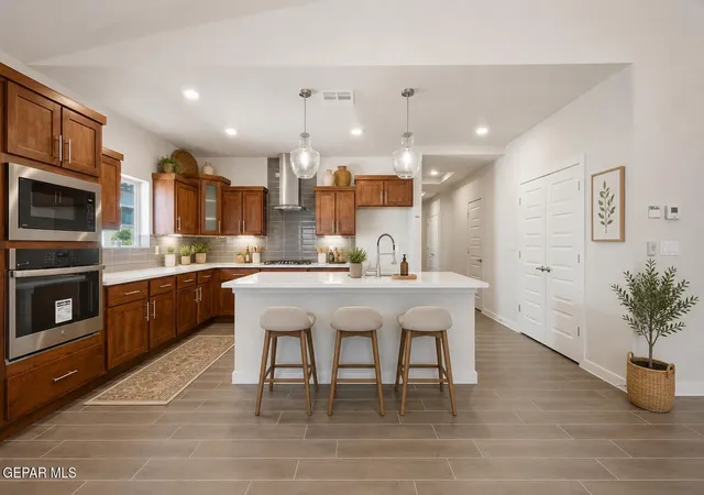 Photo 3 of Single family home for sale at 14400 Blackbrush Pkwy, El Paso, TX 79928 | MLS# 950452 | Listing updated on 2026-09-02