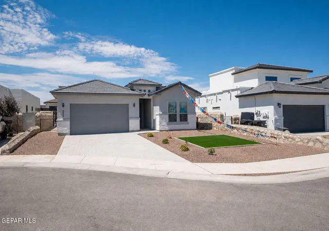Photo 1 of Single family home for sale at 6058 Mint Park St, Sunland Park, NM 88063 | MLS# 950211 | Listing updated on 2026-09-02