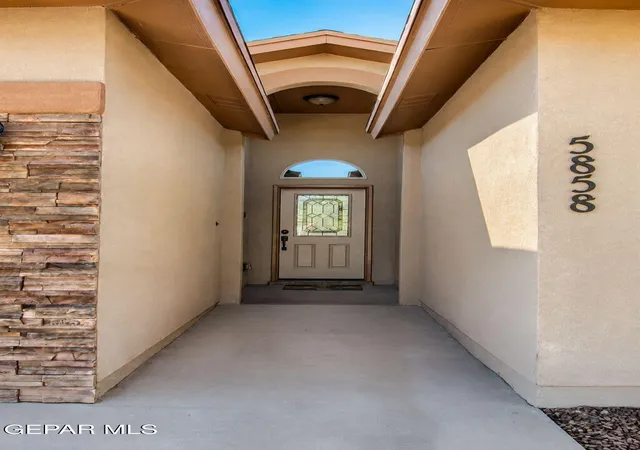 Photo 3 of Single family home for sale at 5858 Laurensito St, Santa Teresa, NM 88008 | MLS# 950245 | Listing updated on 2026-09-07