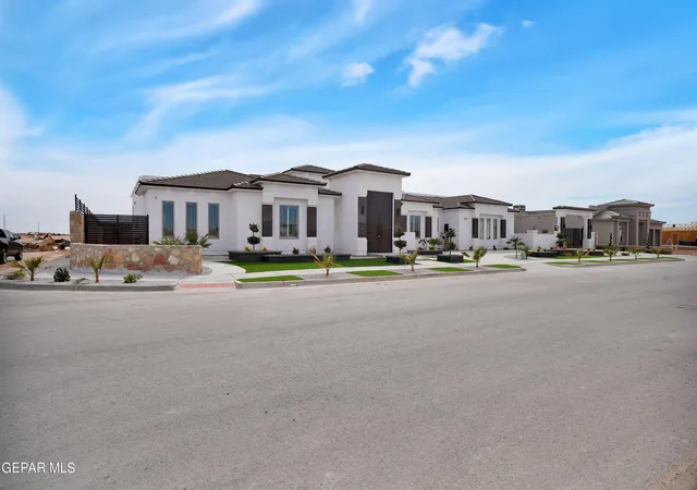 Photo 3 of Single family home for sale at 15225 Vertex Ave, El Paso, TX 79938 | MLS# 950435 | Listing updated on 2026-09-02