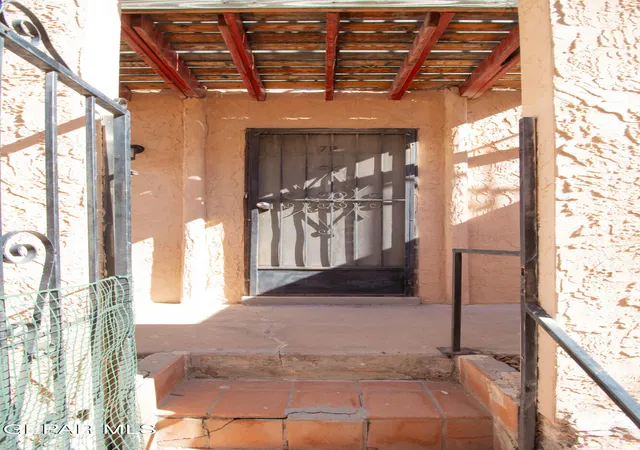Listing Photo 5 - Condo for sale in building located at 2520 San Jose Ave, El Paso, TX 79930 - Unit #7B