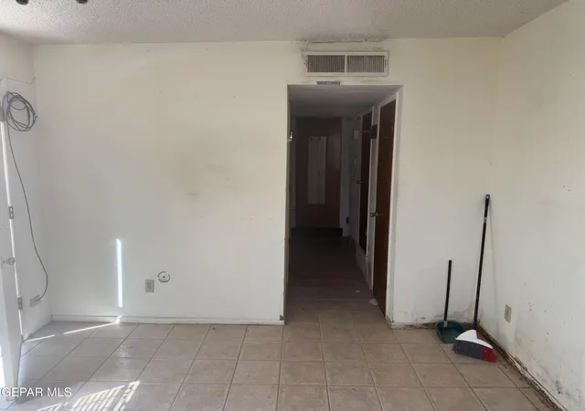 Photo 3 of Condo for sale at 2520 San Jose Ave #7A, El Paso, TX 79930 | MLS# 950710 | Listing updated on 2026-09-17
