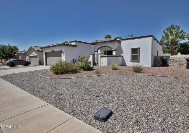 Photo 3 of Sale Pending at 5709 Wales Dr, Santa Teresa, NM 88008 | MLS# 950437 | Listing updated on 2026-09-24