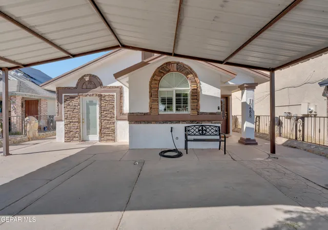 Photo 4 of Single family home for sale at 10488 Ethyl Hart St, Socorro, TX 79927 | MLS# 950904 | Listing updated on 2026-09-10