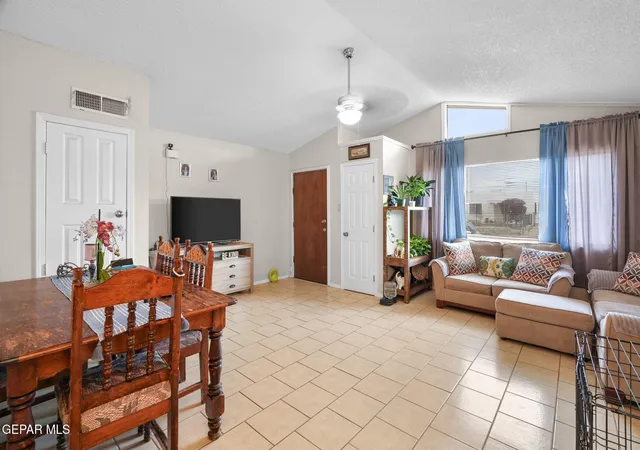 Listing Photo 4 - Condo for sale in building located at 3621 Taylor Ave, El Paso, TX 79930 - Unit #ABC