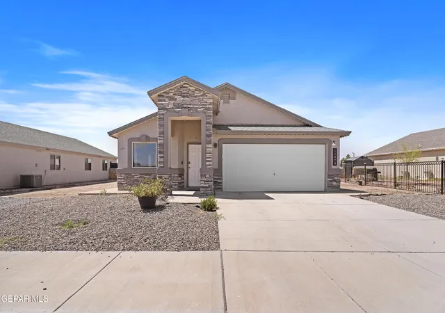 Photo 1 of Sale Pending at 11820 Ernest Rd, Socorro, TX 79927 | MLS# 950410 | Listing updated on 2026-09-18