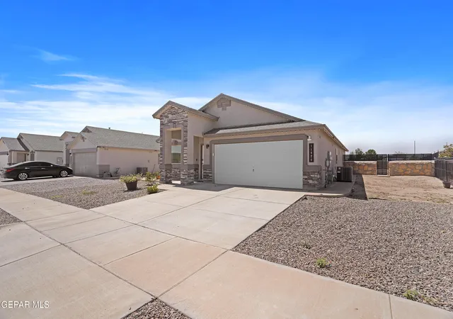 Photo 3 of Sale Pending at 11820 Ernest Rd, Socorro, TX 79927 | MLS# 950410 | Listing updated on 2026-09-18