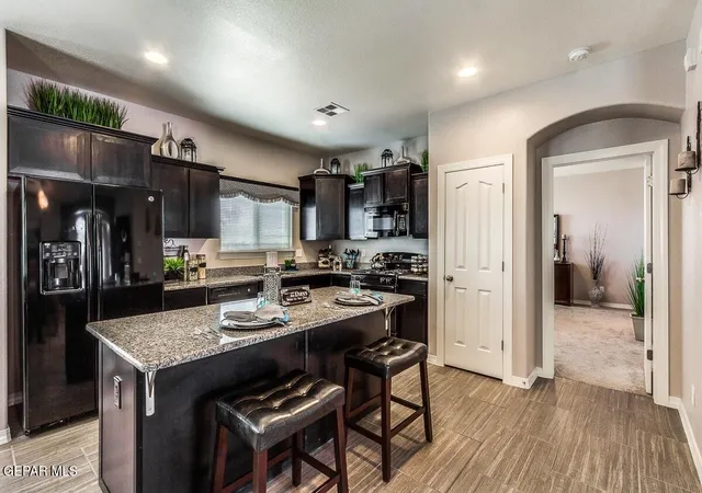 Photo 4 of Sale Pending at 12853 Iron Fls Dr, Horizon City, TX 79928 | MLS# 950736 | Listing updated on 2026-09-07