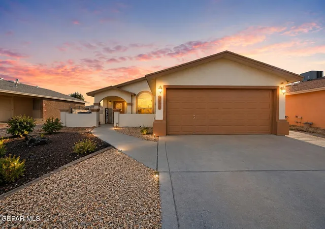 Photo 1 of Single family home for sale at 3273 Garden Point Dr, El Paso, TX 79938 | MLS# 950429 | Listing updated on 2026-09-20