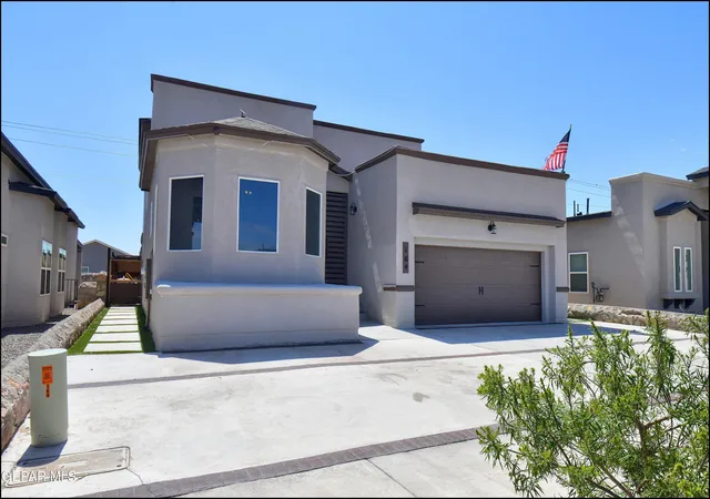 Photo 1 of Single family home for sale at 164 Bonnie Trl, Santa Teresa, NM 88008 | MLS# 950475 | Listing updated on 2026-09-16