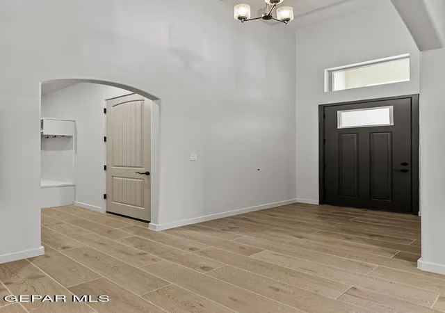 Photo 3 of Single family home for sale at 7255 Bobcat Holw Dr, El Paso, TX 79911 | MLS# 950590 | Listing updated on 2026-09-03