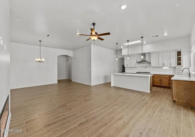 Photo 4 of Single family home for sale at 7255 Bobcat Holw Dr, El Paso, TX 79911 | MLS# 950590 | Listing updated on 2026-09-03