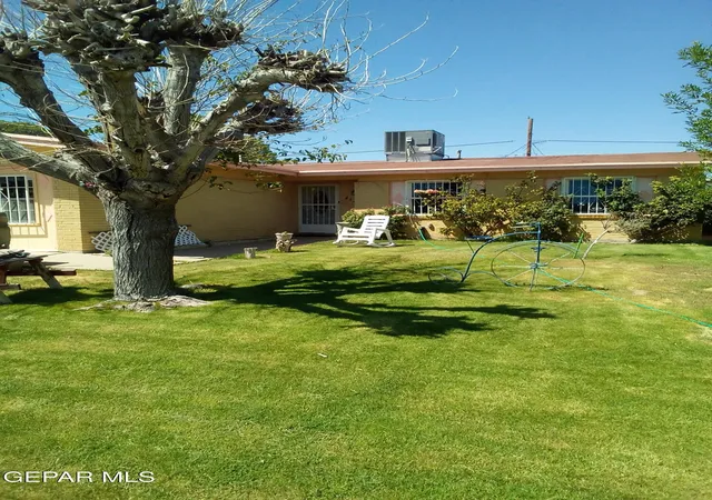 Photo 1 of Townhouse for sale at 2121 Febrero Dr, El Paso, TX 79935 | MLS# 950703 | Listing updated on 2026-10-08