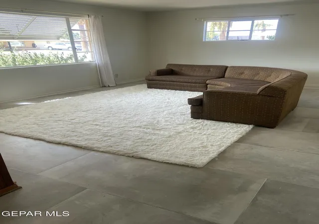 Photo 3 of Single family home for sale at 1512 Meadowview Dr, El Paso, TX 79925 | MLS# 950619 | Listing updated on 2026-09-04