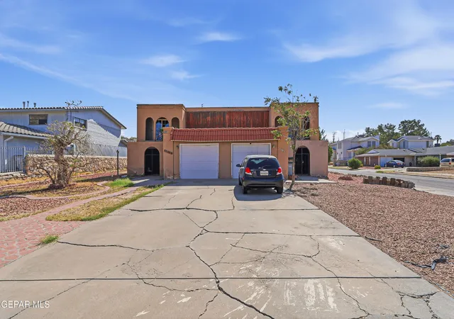 Multi family home for sale at 4723 Frankfort Ave, El Paso, TX 79903 | MLS# 950570