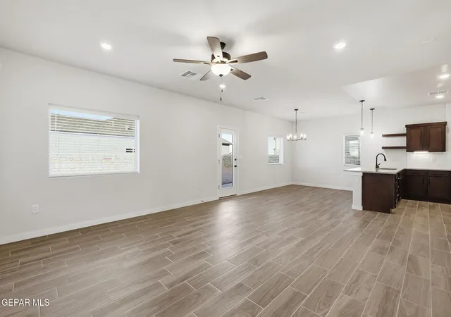 Photo 4 of Single family home for sale at 15112 Expectation Ave, El Paso, TX 79938 | MLS# 950546 | Listing updated on 2026-09-03