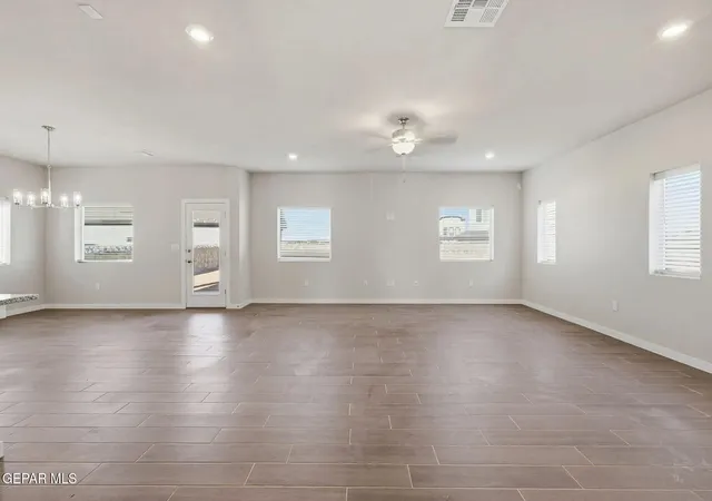 Photo 2 of Single family home for sale at 15116 Expectation Ave, El Paso, TX 79938 | MLS# 950551 | Listing updated on 2026-09-03