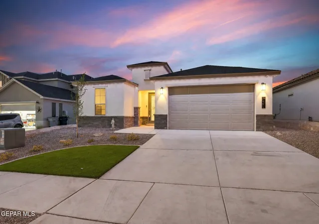 Photo 3 of Single family home for sale at 7461 Big Mountain Ct, El Paso, TX 79911 | MLS# 950646 | Listing updated on 2026-09-14