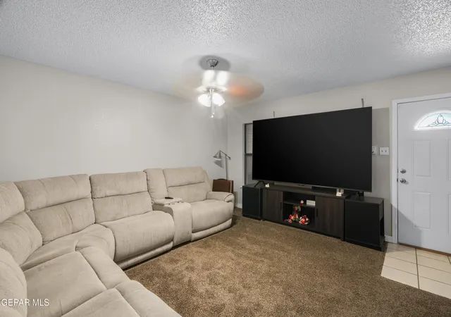 Photo 3 of Sale Pending at 5309 Plainview Dr, El Paso, TX 79924 | MLS# 950595 | Listing updated on 2026-09-15