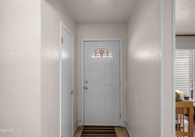 Photo 3 of Single family home for sale at 3206 Lorne Rd, El Paso, TX 79925 | MLS# 950620 | Listing updated on 2026-09-04