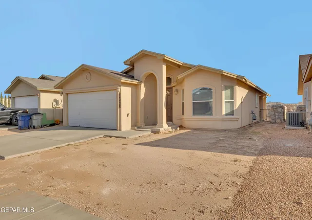 Photo 3 of Single family home for sale at 14428 Spanish Point Dr, El Paso, TX 79938 | MLS# 951394 | Listing updated on 2026-10-06