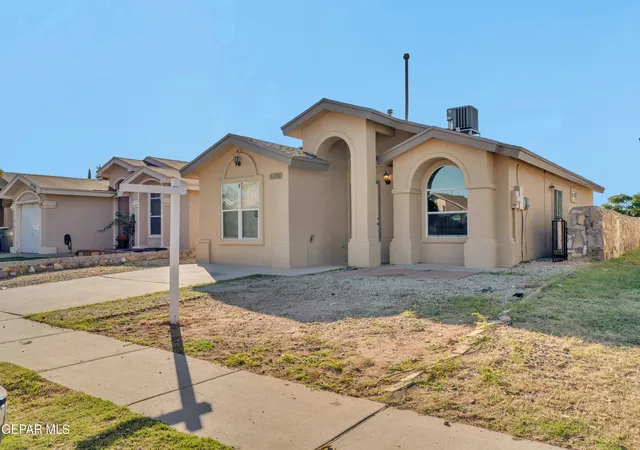 Photo 2 of Single family home for sale at 12316 Tierra Alamo Dr, El Paso, TX 79938 | MLS# 953206 | Listing updated on 2026-10-27