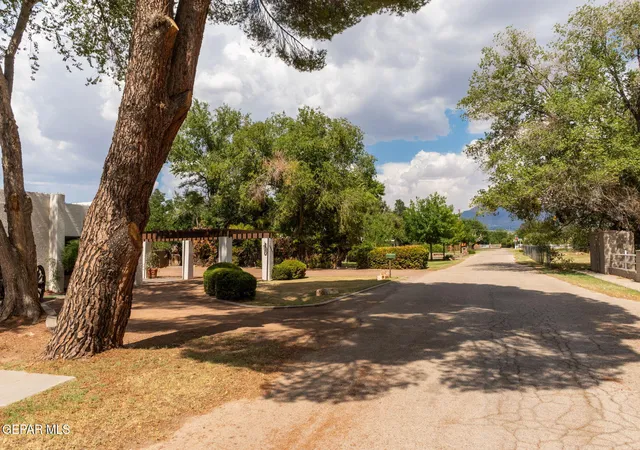Photo 3 of Single family home for sale at 4383 Boy Scout Ln, El Paso, TX 79922 | MLS# 950659 | Listing updated on 2026-09-04