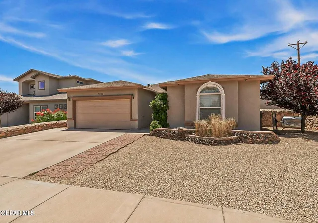 Photo 2 of Single family home for sale at 5800 Redstone Mesa Ct, El Paso, TX 79934 | MLS# 950667 | Listing updated on 2026-09-04