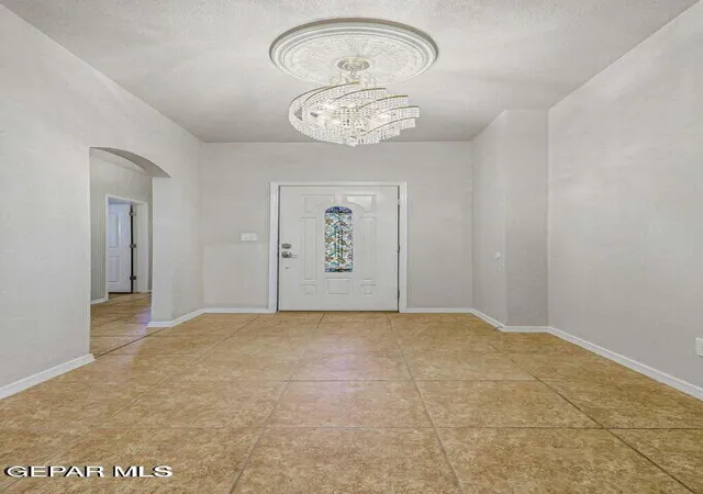 Photo 3 of Single family home for sale at 5800 Redstone Mesa Ct, El Paso, TX 79934 | MLS# 950667 | Listing updated on 2026-09-04