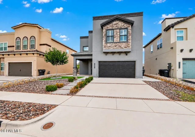 Photo 3 of Single family home for sale at 15061 Imagine Dr, El Paso, TX 79938 | MLS# 950666 | Listing updated on 2026-09-14