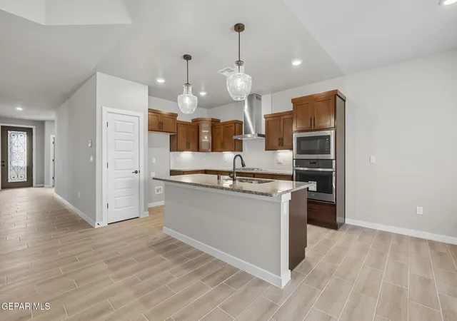 Photo 3 of Sale Pending at 1810 Kelsey Davis Ave, El Paso, TX 79928 | MLS# 950677 | Listing updated on 2026-09-17