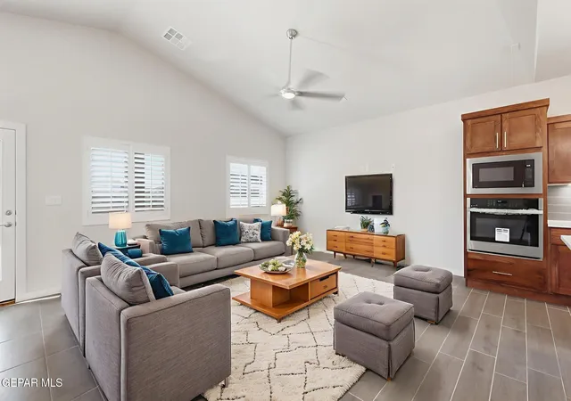 Photo 2 of Single family home for sale at 1812 Kelsey Davis Ave, El Paso, TX 79928 | MLS# 950678 | Listing updated on 2026-09-04