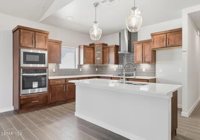 Photo 3 of Single family home for sale at 1812 Kelsey Davis Ave, El Paso, TX 79928 | MLS# 950678 | Listing updated on 2026-09-04