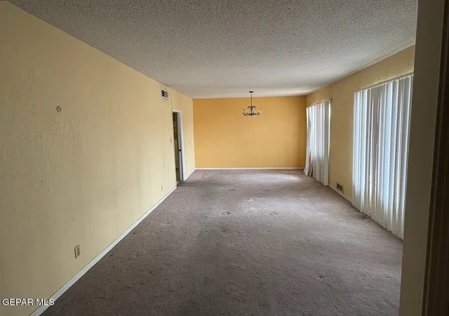 Photo 3 of Single family home for sale at 601 Alethea Park Dr, El Paso, TX 79902 | MLS# 950683 | Listing updated on 2026-09-04