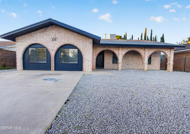 Single family home for sale at 11149 Quintana Dr, El Paso, TX 79936 | MLS# 951657