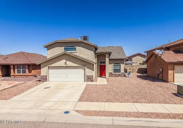 Photo 2 of Single family home for sale at 14233 Spanish Point Dr, El Paso, TX 79938 | MLS# 950723 | Listing updated on 2026-09-14