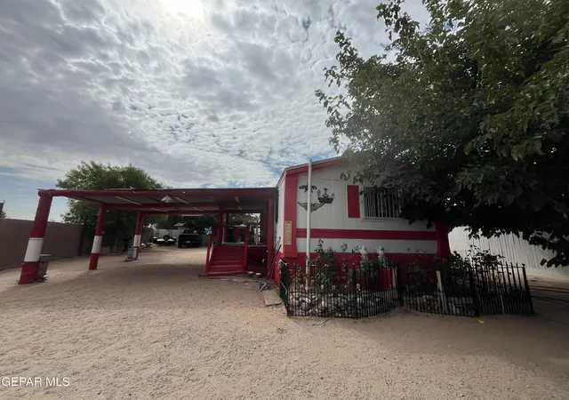Manufactured home for sale at 14568 Hendrik Dr, El Paso, TX 79928 | MLS# 950948 | Listing updated on 2026-09-11
