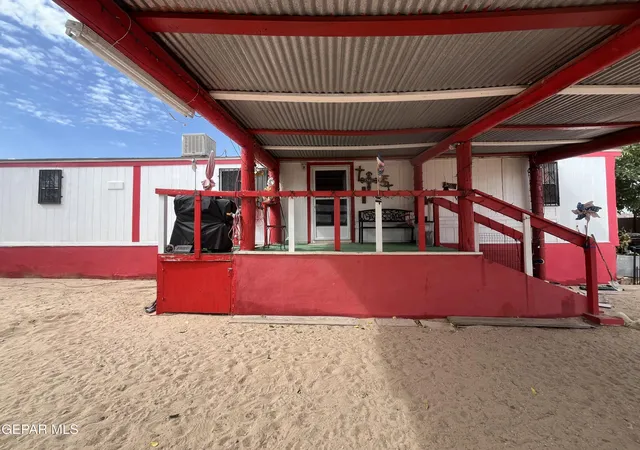 Manufactured home for sale at 14568 Hendrik Dr, El Paso, TX 79928 | MLS# 950948 | Listing updated on 2026-09-11
