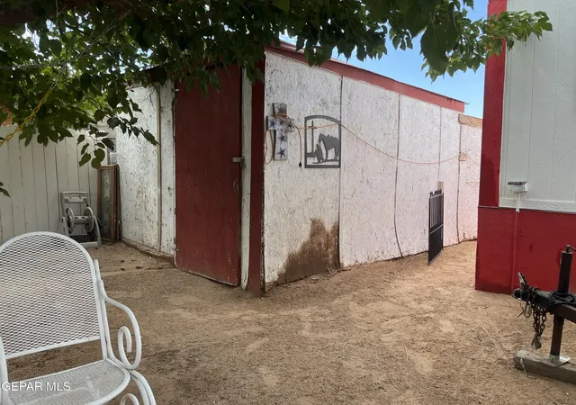Manufactured home for sale at 14568 Hendrik Dr, El Paso, TX 79928 | MLS# 950948 | Listing updated on 2026-09-11