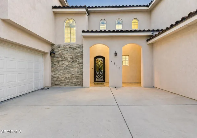 Photo 3 of Single family home for sale at 4713 Cotton Bnd, El Paso, TX 79922 | MLS# 950705 | Listing updated on 2026-09-14