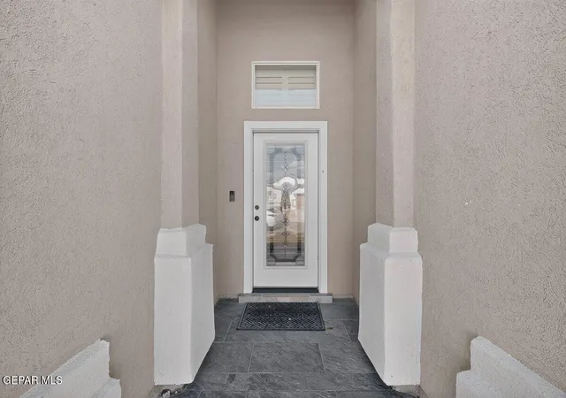 Photo 3 of Sale Pending at 6757 Mcfarland Ave, El Paso, TX 79932 | MLS# 950700 | Listing updated on 2026-09-18