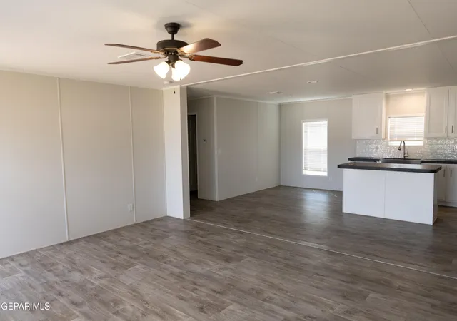 Photo 3 of Manufactured home for sale at 1521 N Evans St, Hobbs, NM 88240 | MLS# 950714 | Listing updated on 2026-09-09