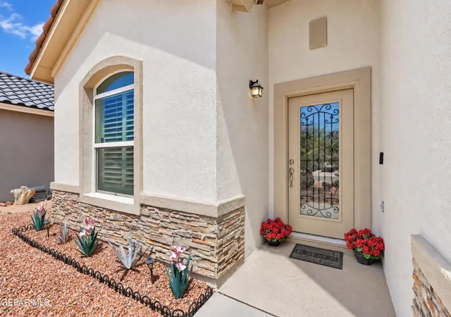 Photo 3 of Single family home for sale at 13433 Cinderford Ave, Horizon City, TX 79928 | MLS# 950742 | Listing updated on 2026-09-10