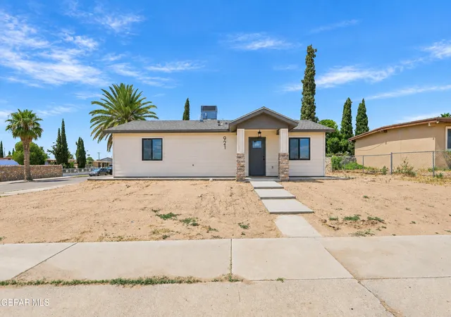 Photo 1 of Single family home for sale at 921 Marlow Rd, El Paso, TX 79905 | MLS# 950826 | Listing updated on 2026-09-10