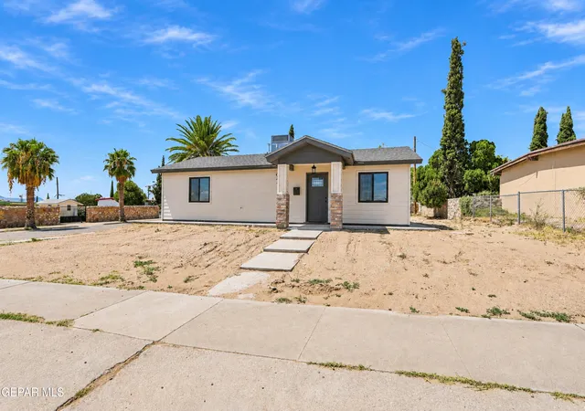 Photo 3 of Single family home for sale at 921 Marlow Rd, El Paso, TX 79905 | MLS# 950826 | Listing updated on 2026-09-10