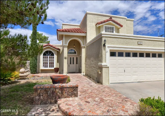 Photo 3 of Single family home for sale at 7653 Dianjou Dr, El Paso, TX 79912 | MLS# 950751 | Listing updated on 2026-09-13