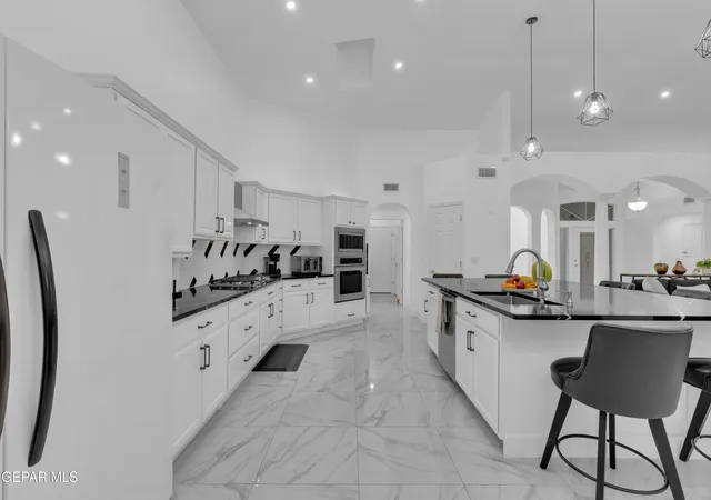 Photo 4 of Single family home for sale at 6337 Franklin Red Dr, El Paso, TX 79912 | MLS# 950747 | Listing updated on 2026-09-15