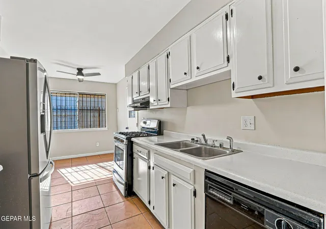 Photo 4 of Single family home for sale at 10420 Maxwood Dr, El Paso, TX 79935 | MLS# 950767 | Listing updated on 2026-09-08