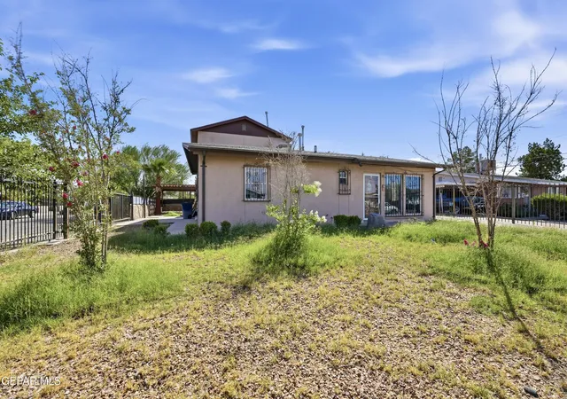 Photo 2 of Single family home for sale at 7404 Mimosa Ave, El Paso, TX 79915 | MLS# 950891 | Listing updated on 2026-09-18