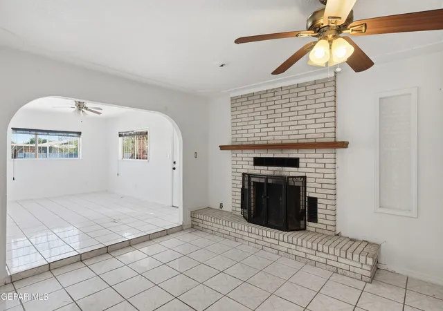 Photo 3 of Single family home for sale at 7404 Mimosa Ave, El Paso, TX 79915 | MLS# 950891 | Listing updated on 2026-09-18